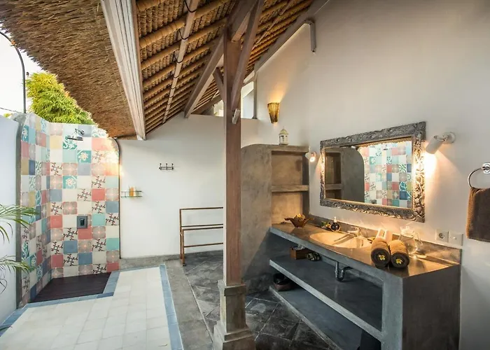 Damai Manis Villa *